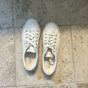 Keds Dream foam shoes. White. Size 8.5.